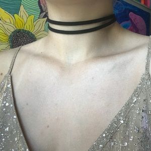 Black Choker